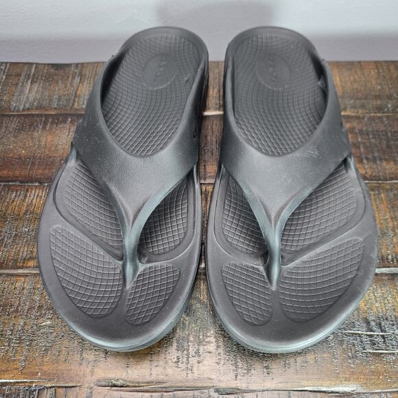 Oofos Ooriginal Mens Size 11 Recovery Slip-On Flip Flops Beach Sandals Black - Picture 2 of 11